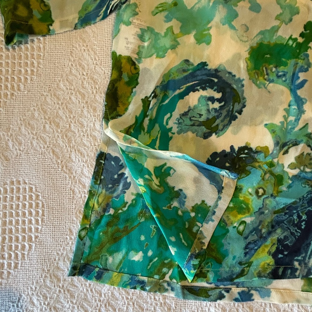 Tunic - Picture 7 of 11